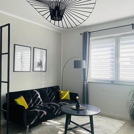 Modernes Apt Mit Direkter Anbindung Zur City Und Messe Hannover Bagian luar foto