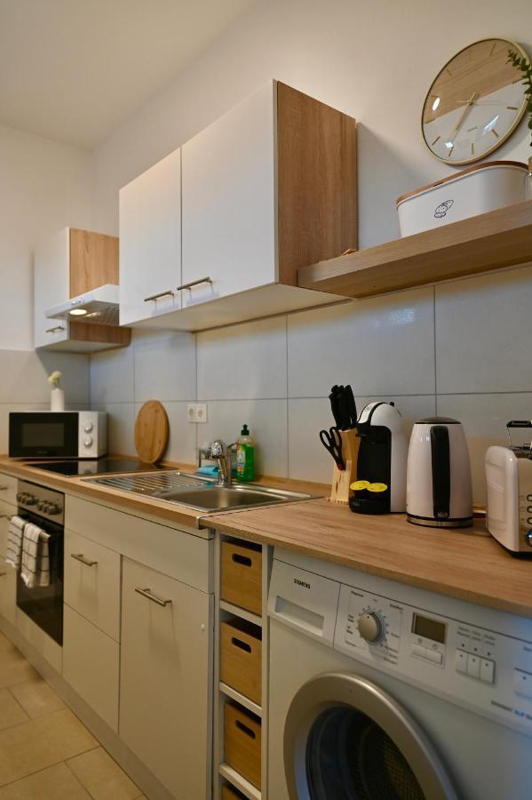 Modernes Apt Mit Direkter Anbindung Zur City Und Messe Hannover Bagian luar foto