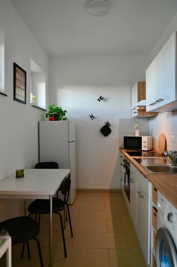 Modernes Apt Mit Direkter Anbindung Zur City Und Messe Hannover Bagian luar foto